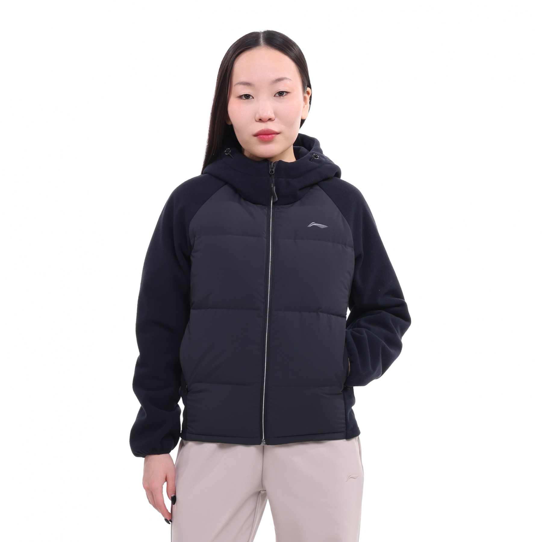 AYMU106-2 Пуховик Essentials черный